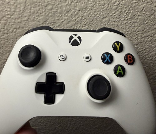 Microsoft xbox one controller - microsoft,